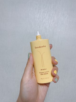 스킨큐어 산다화 유기농 레몬썬크림 — 4점을 준 리뷰어가 2022년 4월 올린 사용 사진