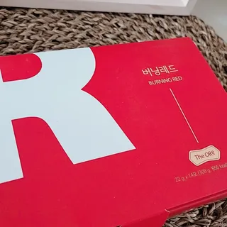 디오르 버닝레드 — 5점을 준 리뷰어가 2022년 2월 올린 사용 사진
