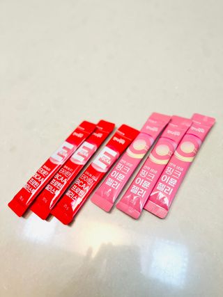 인디닥터 면역 생생 핑크 이뮨 젤리 + 타이탄 BCAA 프로틴 젤리스틱 — 4점을 준 리뷰어가 2022년 3월 올린 사용 사진
