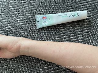 건선/아토/습진/민감성 피부 천연보습진정크림 소리온 크림 & 센시티브 크림 50g — 5점을 준 리뷰어가 2022년 3월 올린 사용 사진