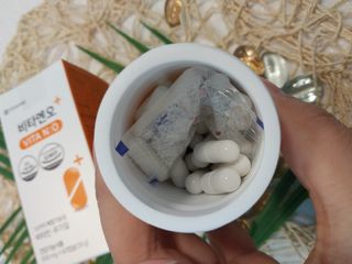 프리마인 성큼다가온 봄, 이너뷰티를 챙겨야 피부도 화사하게, 컨디션도 활기차게. 흡수율을 높인 고효율 비타민. — 5점을 준 리뷰어가 2022년 12월 올린 사용 사진