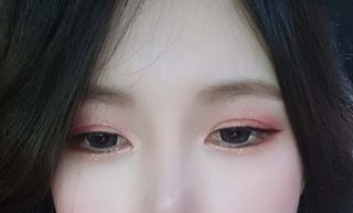 [MONDRAW] 몬드로우 붓펜 아이라이너 — 5점을 준 리뷰어가 2022년 1월 올린 사용 사진