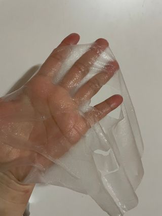리더스코스메틱 리더스 메디유 더블 히알론10 수딩 마스크 — 5점을 준 리뷰어가 2021년 10월 올린 사용 사진