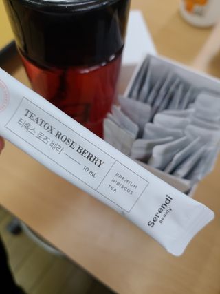 세렌디뷰티_이너뷰티 티톡스 로즈 베리 — 5점을 준 리뷰어가 2021년 3월 올린 사용 사진