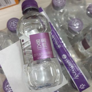 몽베스트 [MONTBEST] 330mL 20병 — 4.5점을 준 리뷰어가 2021년 10월 올린 사용 사진