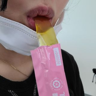 주식회사 얼굴반쪽 [얼굴반쪽 가르시니아 2,800mg] x 14포 1주 젤리 다이어트 보조제 체지방감소 — 4.5점을 준 리뷰어가 2021년 10월 올린 사용 사진