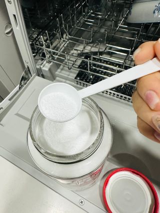 소담스퀘어 상암 져니투키친 올인원 식기세척기 세제 1kg — 4점을 준 리뷰어가 2022년 11월 올린 사용 사진