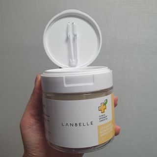 랑벨 비타 에너지 잡티 앰플 패드 65매 (투명하고 밝은 얼굴 광채패드) — 5점을 준 리뷰어가 2022년 6월 올린 사용 사진