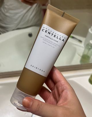 스킨1004 [SKIN1004] 마다가스카르 센텔라 앰플 폼 125ml — 5점을 준 리뷰어가 2024년 8월 올린 사용 사진