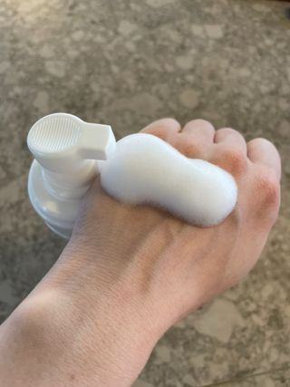 MF프리 [닥터문] 유산균 락토케어 질경초 여성청결제 200ml (폼타입) — 5점을 준 리뷰어가 2022년 5월 올린 사용 사진