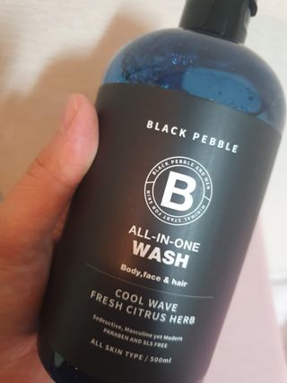 블랙페블 올인원 워시 쿨 웨이브 500ml — 5점을 준 리뷰어가 2021년 4월 올린 사용 사진