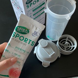 셀렉스스포츠 [복숭아맛] 셀렉스 스포츠 웨이 프로틴 파우더 스틱형 — 5점을 준 리뷰어가 2021년 5월 올린 사용 사진
