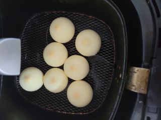한성기업 베이크볼 치즈몽땅 300g x 2봉 — 5점을 준 리뷰어가 2021년 9월 올린 사용 사진