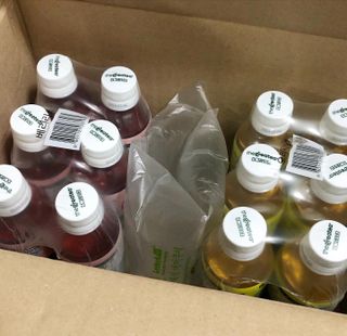 더그레잇티 콤부차 [매일유업] 더그레잇티 44kcal 콤부차 300ml *12개입 (오리지널 6개+베리리치 6개) — 4점을 준 리뷰어가 2023년 8월 올린 사용 사진