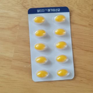 [이롬] 알티지 메가유산균 1 개월분 (490mgx30캡슐x2개입) — 5점을 준 리뷰어가 2022년 6월 올린 사용 사진