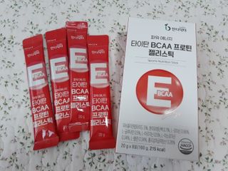 [인디닥터] 타이탄 BCAA 프로틴 젤리스틱 — 3.5점을 준 리뷰어가 2022년 5월 올린 사용 사진