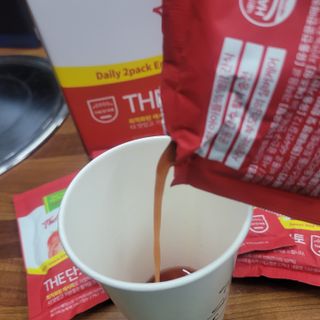 제이제이바이오 더단마토 프리미엄주스 100ml 30팩입 - 무설탕 스테비아 토마토즙 — 4점을 준 리뷰어가 2021년 11월 올린 사용 사진