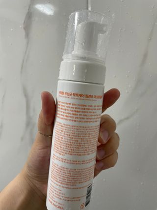 MF프리 [닥터문] 유산균 락토케어 질경초 여성청결제 200ml (폼타입) — 4점을 준 리뷰어가 2022년 7월 올린 사용 사진