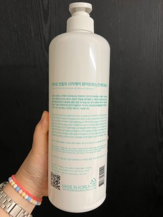 [닥터문] 센텔라 시카케어 화이트머스크 바디워시 1000ml — 4.5점을 준 리뷰어가 2024년 8월 올린 사용 사진
