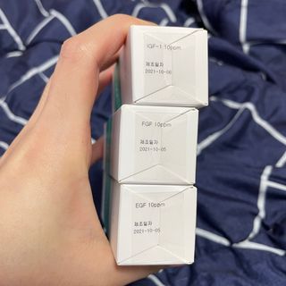 랑팡 EGF+FGF+IGF10ppm 리포좀 앰플 원액 10ml — 5점을 준 리뷰어가 2021년 10월 올린 사용 사진