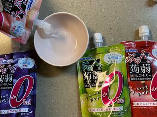 ORIHIRO 오리히로 곤약젤리 제로칼로리 130g 4종 4팩(맛별로 1팩씩) — 5점을 준 리뷰어가 2023년 3월 올린 사용 사진