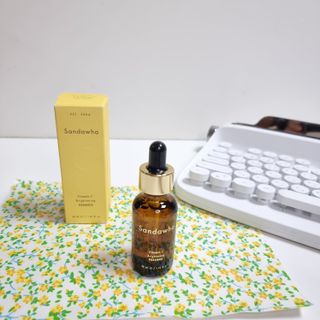 스킨큐어 산다화 비타민c 화이트닝 에센스 30ml — 5점을 준 리뷰어가 2023년 8월 올린 사용 사진