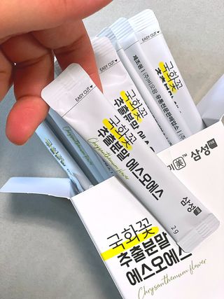체인미 국화꽃 추출분말 에스오에스 곡류효소 과일채소 17종 혼합 분말 스틱 — 4.5점을 준 리뷰어가 2021년 12월 올린 사용 사진