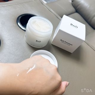 비엔디 프리용[한/영]BnD 바디 주름개선 엉덩이크림 — 4점을 준 리뷰어가 2024년 10월 올린 사용 사진
