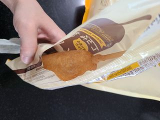 오마뎅 한우핫도그 — 5점을 준 리뷰어가 2021년 5월 올린 사용 사진