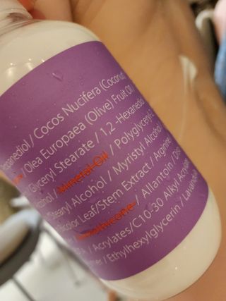 빅그린 베이비라인 3종세트 - 샴푸앤바디워시500ml,올인원로션500ml,바디크림170ml — 5점을 준 리뷰어가 2022년 11월 올린 사용 사진