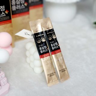 서울약사신협_투데이홍삼정플러스스틱_10g x 60포 — 5점을 준 리뷰어가 2021년 7월 올린 사용 사진