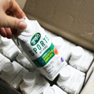 셀렉스스포츠 셀렉스 스포츠 웨이 프로틴 복숭아_ 330ml x 12팩 — 5점을 준 리뷰어가 2021년 3월 올린 사용 사진