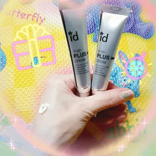 아이디플라코스메틱 아이디 브이로직 플러스 크림 15ml X 4EA — 5점을 준 리뷰어가 2022년 1월 올린 사용 사진