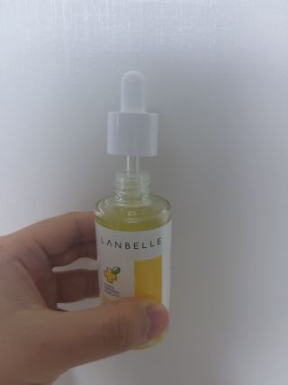 랑벨 비타 에너지 잡티 앰플 50ml 고농축 비타민, 저자극, 수분 촉촉, 미백 앰플 — 5점을 준 리뷰어가 2022년 4월 올린 사용 사진
