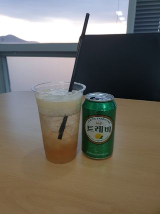 참앤들황토농원 7가지 맛! 탄산 톡톡! 스파클링! 데이앤 콤부차 7종 10포 1박스씩 ★총 7박스★ — 5점을 준 리뷰어가 2023년 2월 올린 사용 사진