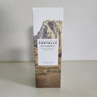 스킨1004 [SKIN1004] 마다가스카르 센텔라 라이트 클렌징 오일 200ml — 5점을 준 리뷰어가 2024년 7월 올린 사용 사진