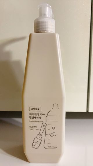 마더케이 디아 프리미엄 젖병세정제 500ml 액상형/무향 — 5점을 준 리뷰어가 2021년 12월 올린 사용 사진