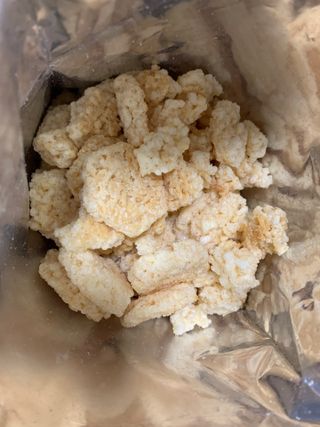 미즈꼬레아 치즈맛 누룽지크리스피 — 5점을 준 리뷰어가 2022년 3월 올린 사용 사진