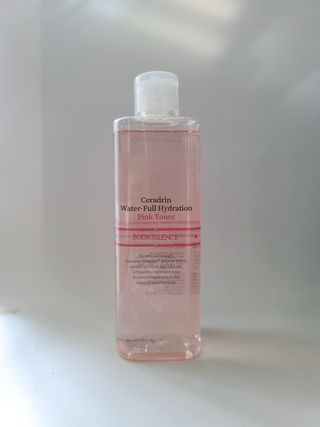 [바디셀런스] 속보습+사용감+향 모두 잡은 / 세라드린 속보습 핑크토너 300ml — 5점을 준 리뷰어가 2022년 3월 올린 사용 사진
