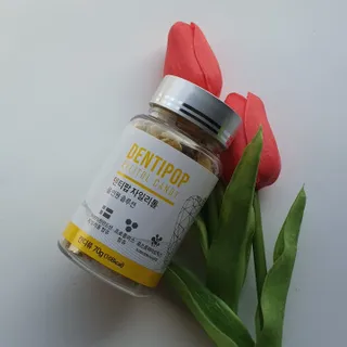 작심연구소 구취제거+충치예방+치아화이트닝 마법의 캔디 덴티팝3종(맛 랜덤 발송) — 5점을 준 리뷰어가 2022년 5월 올린 사용 사진