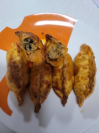 한만두 진한 해물맛 짬뽕만두 1kg — 5점을 준 리뷰어가 2021년 4월 올린 사용 사진