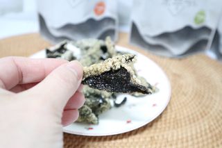 오봉산꽃부각 [만나식품] 오봉산 꽃부각 3가지 맛(오리지널, 새우맛, 매운고추맛) — 5점을 준 리뷰어가 2023년 1월 올린 사용 사진