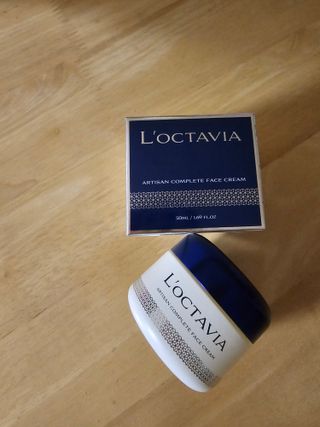 록타비아 Artisan Complete Face Cream — 5점을 준 리뷰어가 2023년 12월 올린 사용 사진