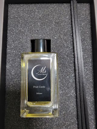 프리미엄 센트문 퍼퓸 디퓨저 100ml — 5점을 준 리뷰어가 2022년 12월 올린 사용 사진