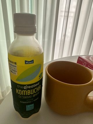 더그레잇티 콤부차 [매일유업] 더그레잇티 44kcal 콤부차 300ml *12개입 (오리지널 6개+베리리치 6개) — 5점을 준 리뷰어가 2023년 7월 올린 사용 사진