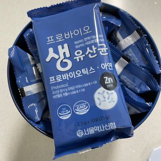 서울약사신협_프로바이오생유산균_2.5G x 100포 — 5점을 준 리뷰어가 2021년 3월 올린 사용 사진