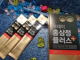 서울약사신협_투데이홍삼정플러스스틱_10g x 60포 — 5점을 준 리뷰어가 2021년 7월 올린 사용 사진