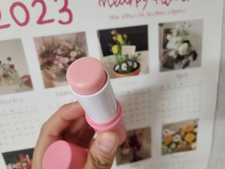 스킨큐어 산다화 카멜리아 안티 링클 멀티밤 — 5점을 준 리뷰어가 2023년 2월 올린 사용 사진