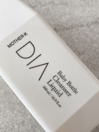 마더케이 디아 프리미엄 젖병세정제 500ml 액상형/무향 — 5점을 준 리뷰어가 2021년 12월 올린 사용 사진