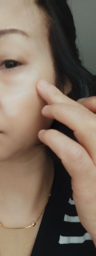 산다화 비타민C 화이트닝 크림 — 4점을 준 리뷰어가 2023년 5월 올린 사용 사진